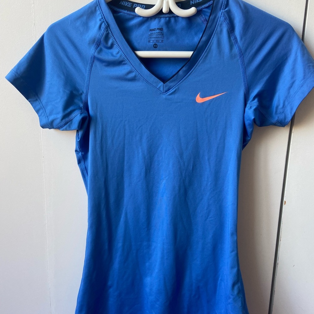 DRI-FIT blue workout t-shirt